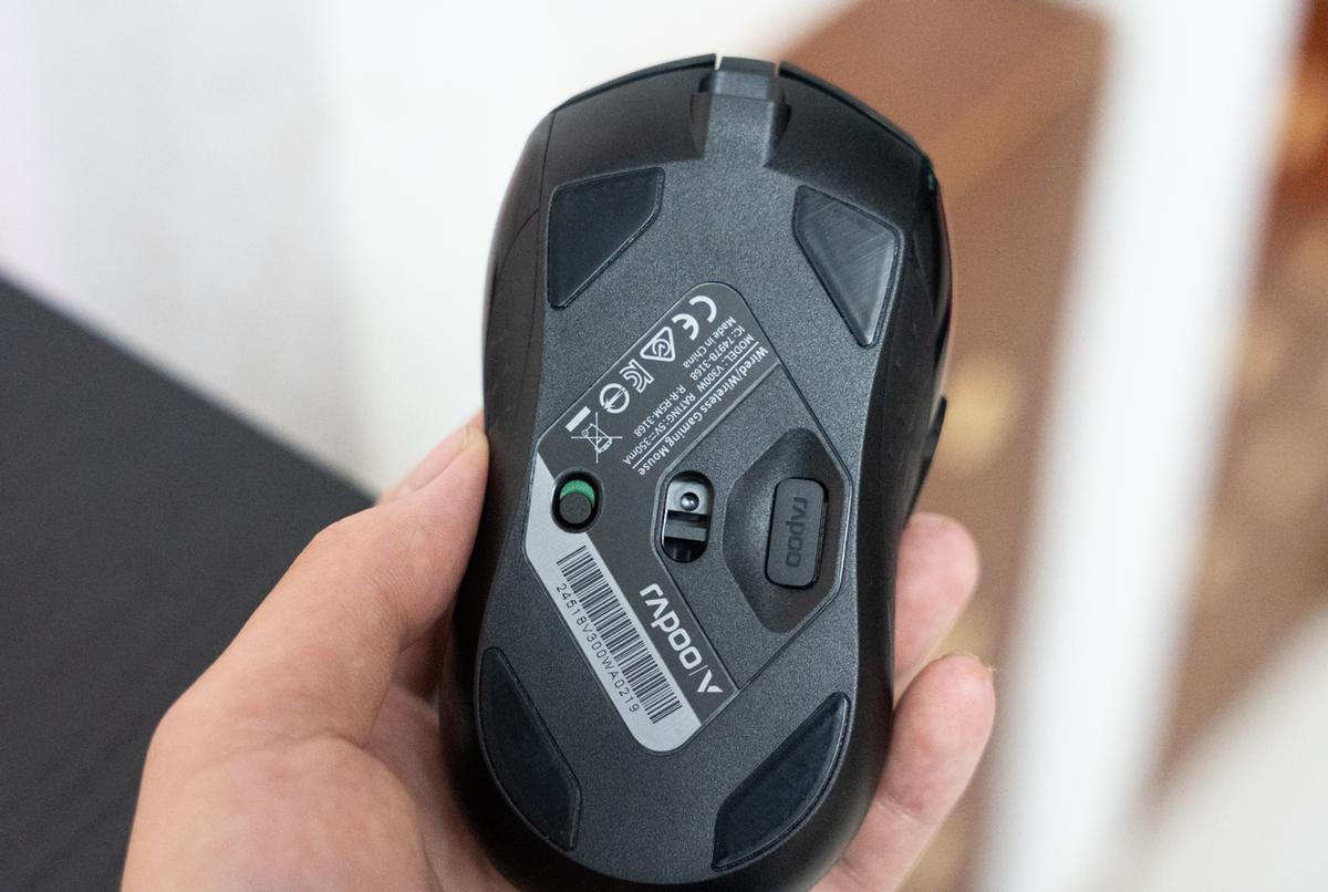 雷柏v30对称式鼠标使用体验,雷柏v30幻彩rgb游戏鼠标详解