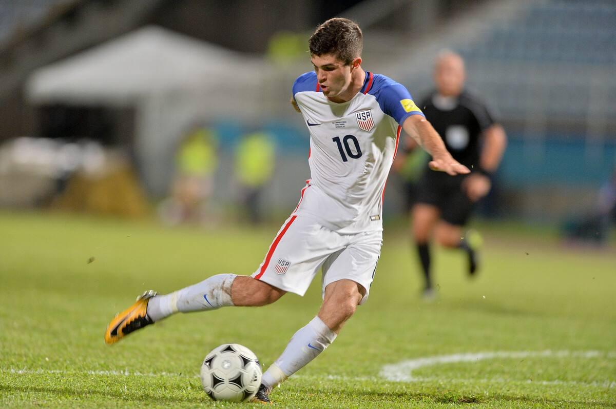 美国世界杯足球,美国山姆大叔足球