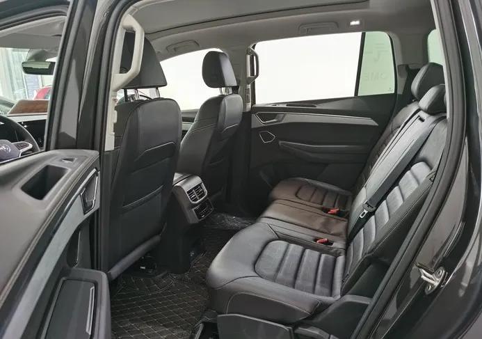 7座红旗家用商务车,7座车家用10万