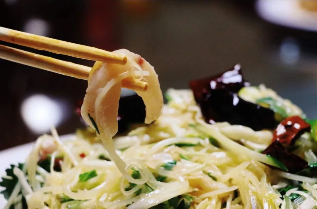 东北人都不爱吃鱼吗,南方人都很会吃鱼