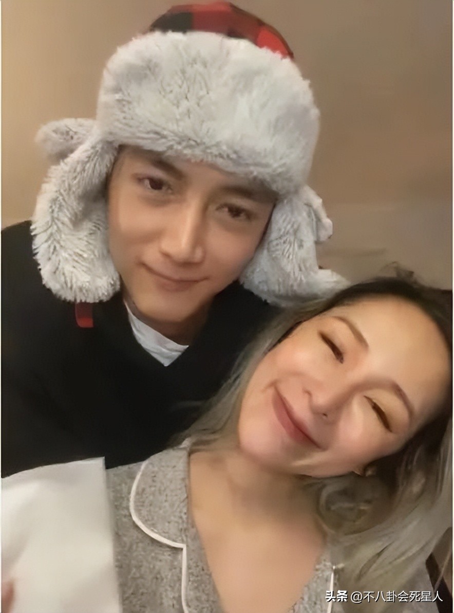 萧亚轩现在是什么脸型,40岁萧亚轩素颜出镜被嘲老气