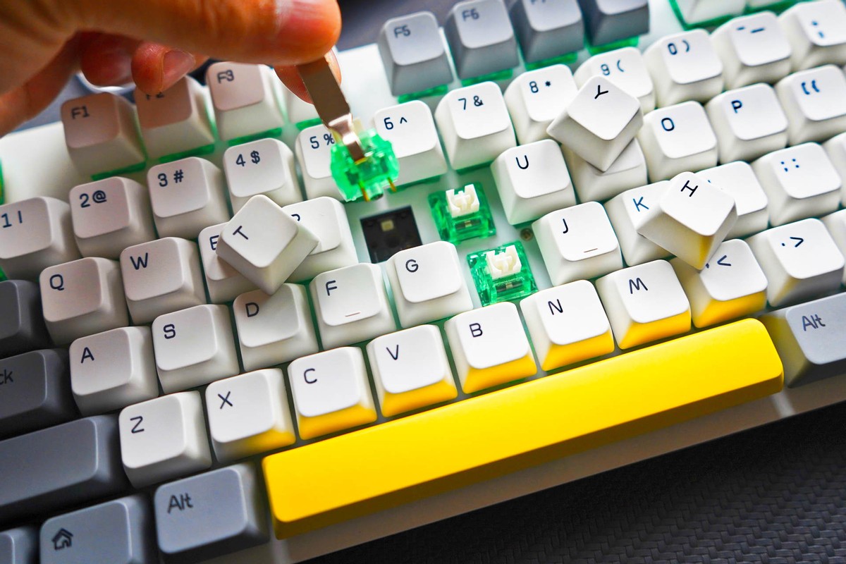 黑爵ak873好用吗,黑爵ak873键盘好用吗