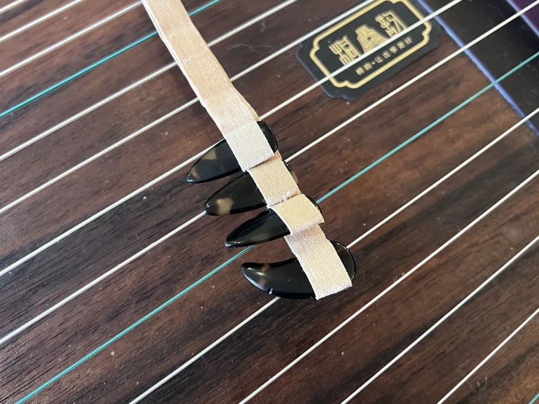 希望自己成为一个音乐人,成为一个音乐人