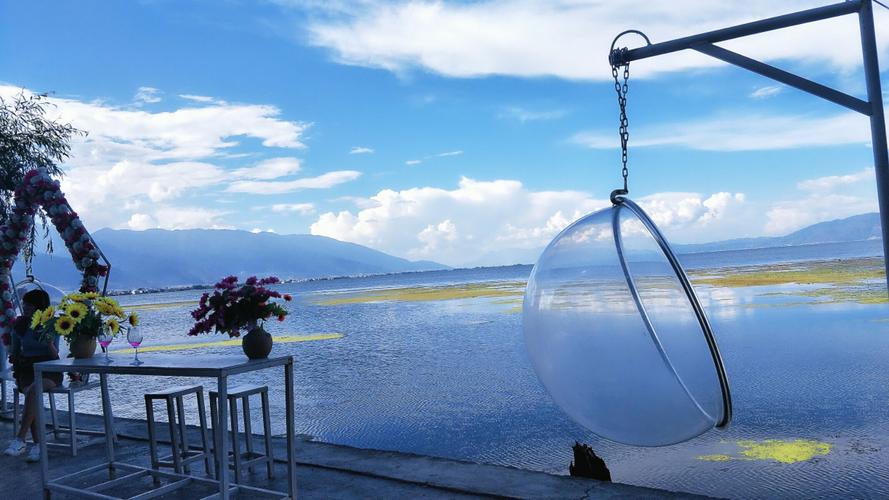 云南风花雪月旅游行程,云南的四个景点风花雪月