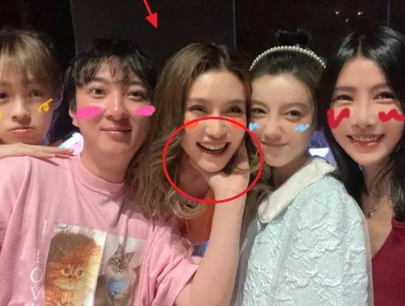 从“纯情少年”到“浪荡公子”，王思聪到底经历了什么？