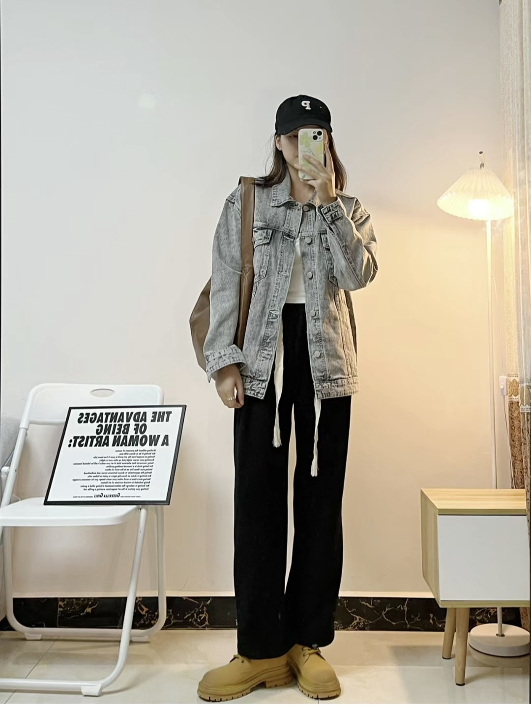 男装牛仔外套搭配什么裤子,牛仔外套搭配什么裤子好看