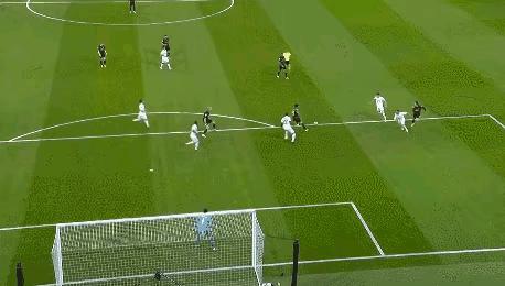 保送曼城？丁丁进球前已出界，安帅抗议染黄，温格：VAR必须介入