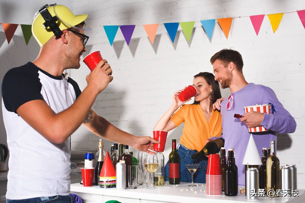 都说一个人参加*脑洗**活动后，会产生购物行为，真的吗？