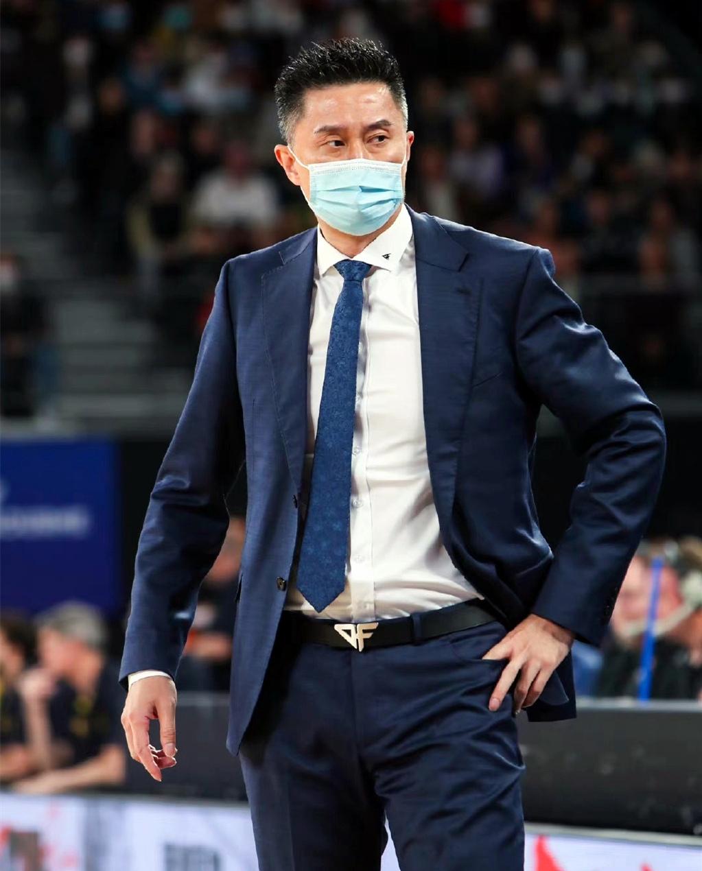 乔尔杰维奇观看赵睿,乔尔杰维奇观战郭艾伦