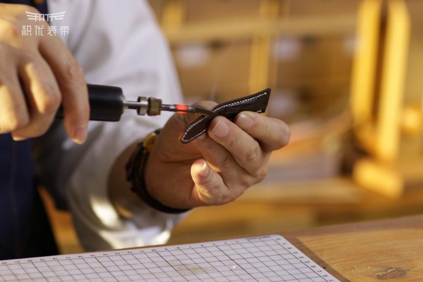 鳄鱼皮表带双面的好还是单面的好,你所不知道的鳄鱼皮表带