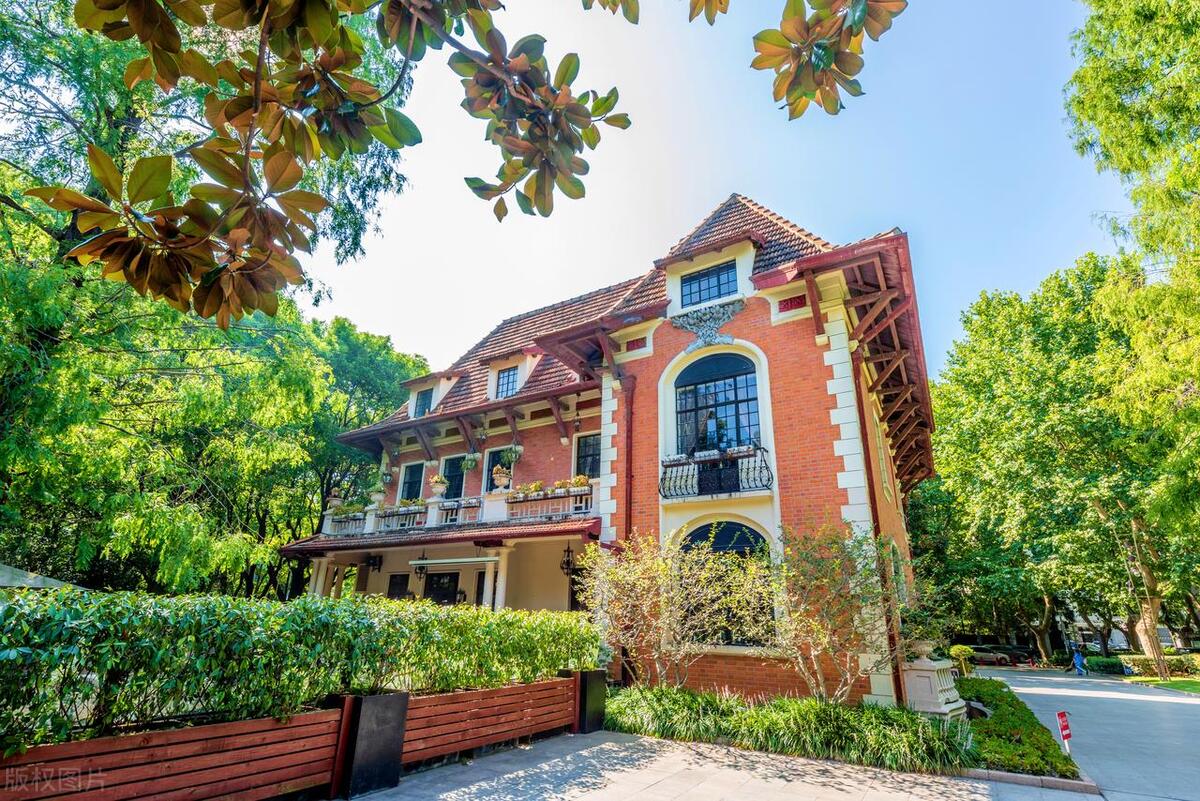 上海2日旅游攻略必去景点,上海2日旅游攻略美食