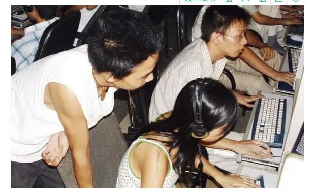 从网瘾少年到游戏巨头,创建hao123、4399,他是如何做到的?