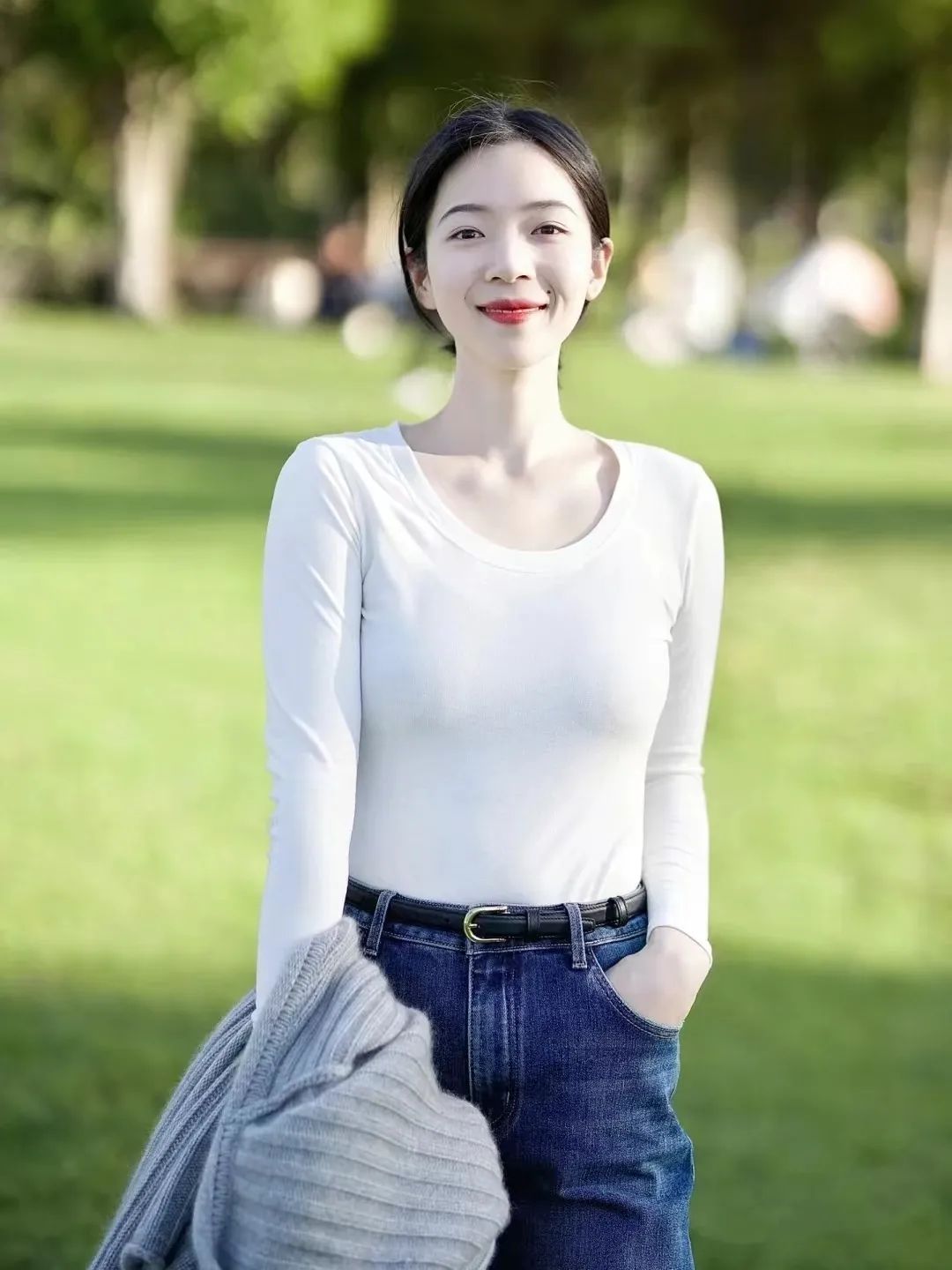 松弛感女生都有哪些特征,女生的松弛感是如何养成的