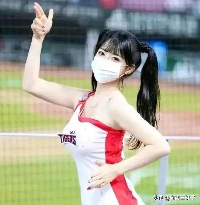 卡塔尔世界杯韩国足球宝贝李多惠,卡塔尔世界杯韩国啦啦队李多惠