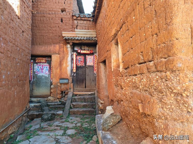 云南昆明滇池小渔村展新颜,滇池边的小渔村