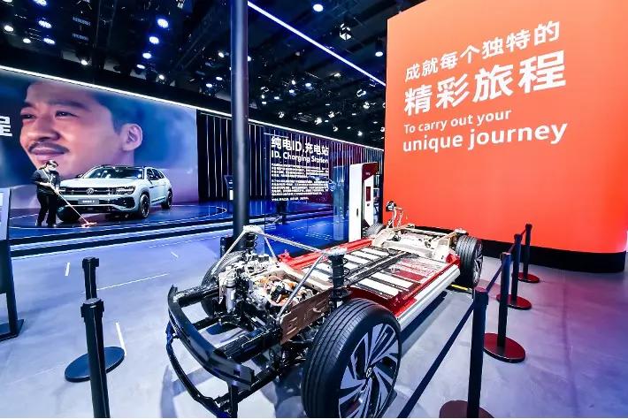 为什么上汽大众比一汽大众销量高,深度解析上汽大众