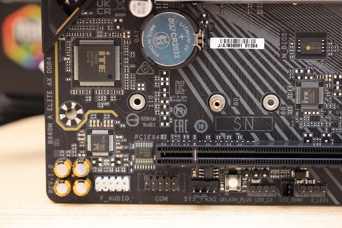 技嘉b660m小雕bios升级13代,技嘉b660maoruselite小雕评测