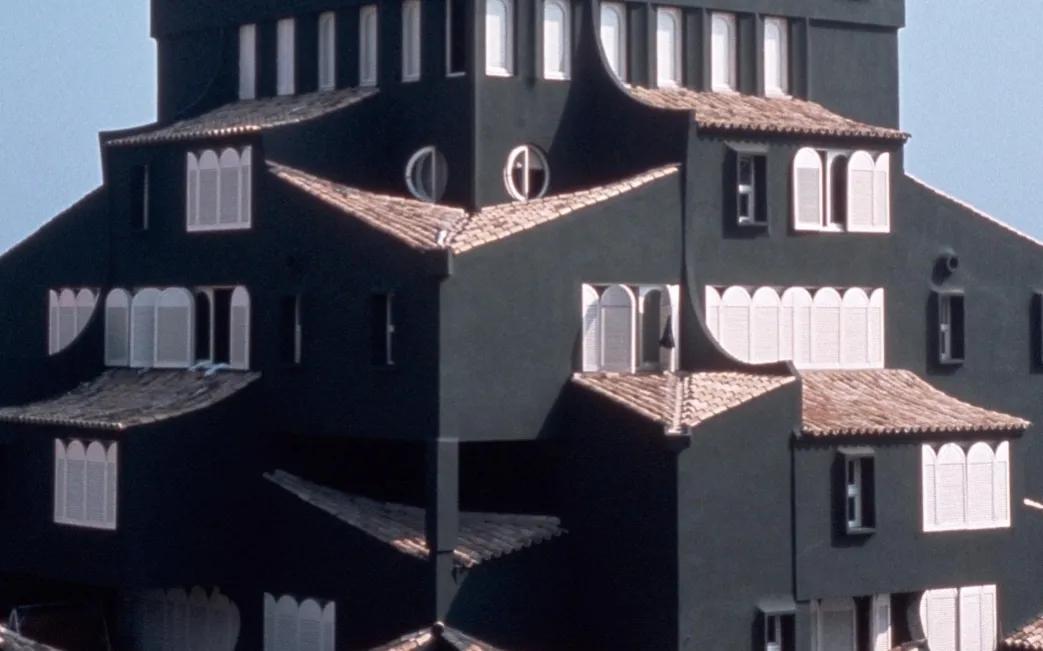 西班牙鬼才建筑师的梦幻世界,西班牙鬼才