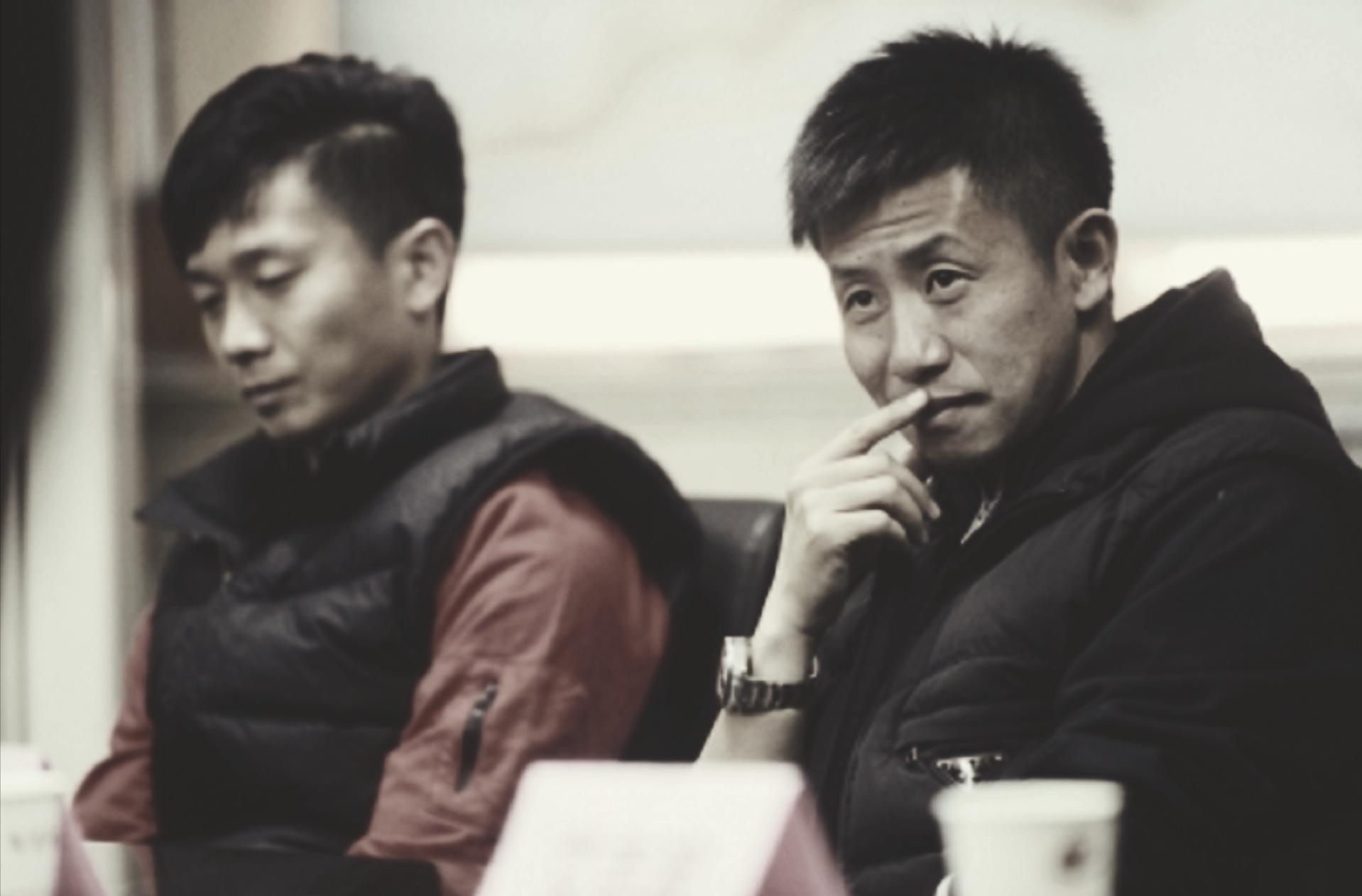 中国足球悬案实录：王小诗被砍，郑斌与武汉招摇的“帮派之争”