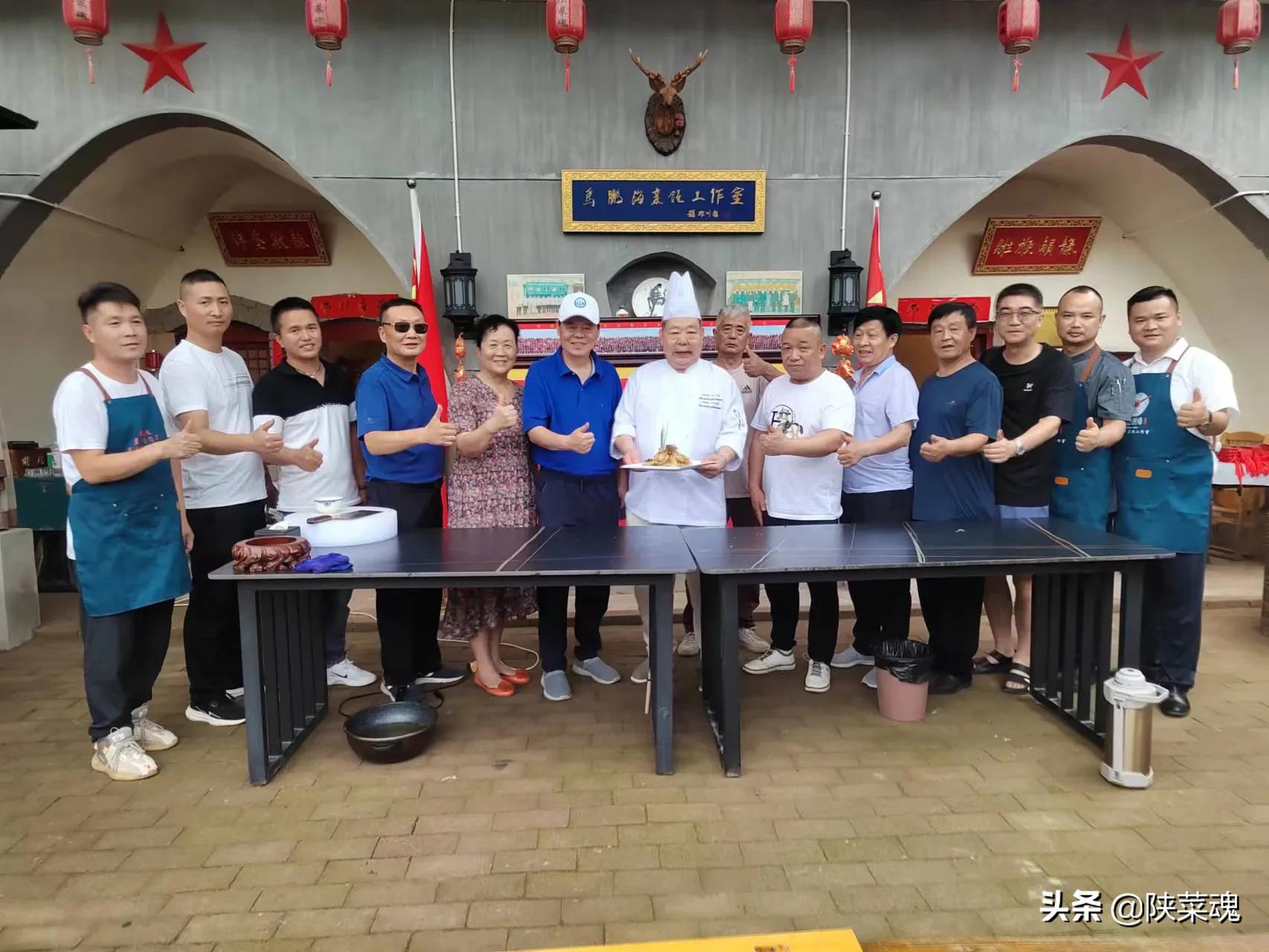 濂嬭繘鏂板緛绋嬪枩杩庝簩鍗佸ぇ,鍠滆繋浜屽崄骞村杩涙柊寰佺▼