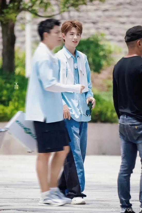 秋日必备穿搭男,冬季马甲穿搭高级感