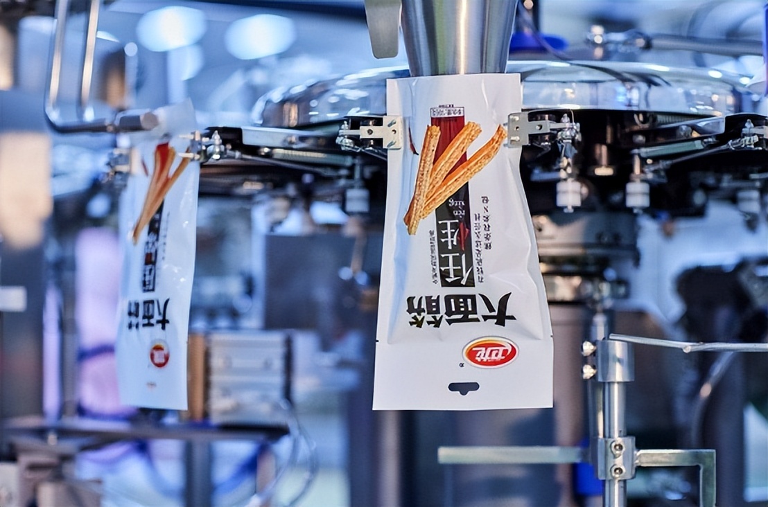 卫龙辣条成为网红辣条的启示,卫龙辣条品牌背后的故事