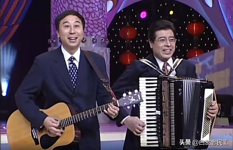 冯巩02年春晚,冯巩从艺之路完整版