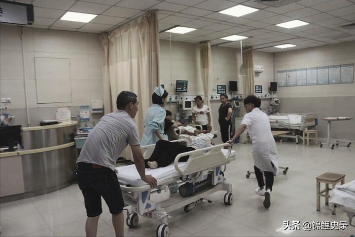 上海91岁老人患重病，全身器官衰竭痛不欲生，子女含泪放弃治疗