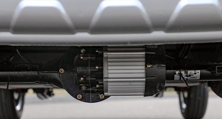 今年最新款的老年低速四轮车,低速代步四轮车哪款最好