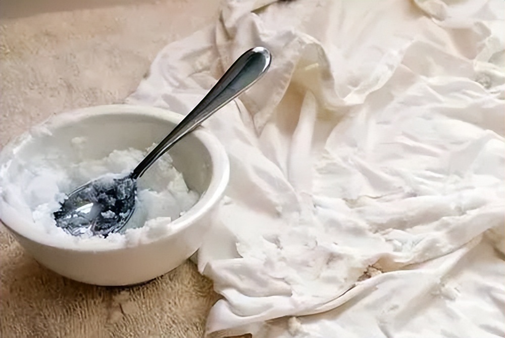 新床单放时间放久了发黄怎么清洗,床单发黄用什么洗才能干净