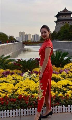 人生，注定就是一场花开花落的旅程，优秀作文赏析：《秋菊》