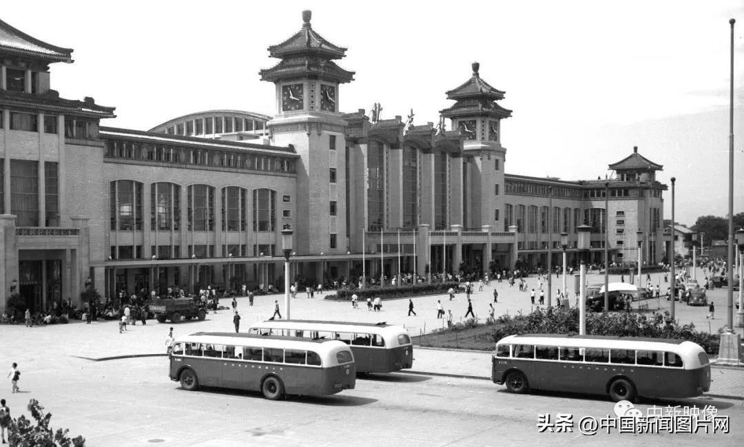 时光匆匆那年歌曲抖音,匆匆那年北京站