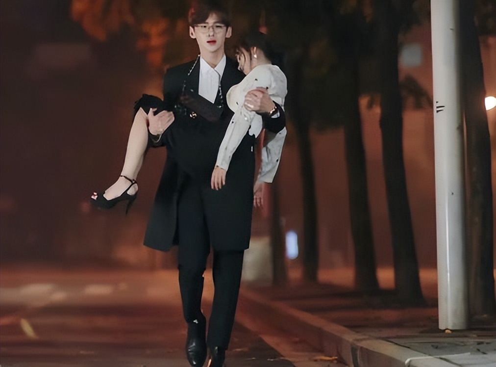 女生为什么比男生更喜欢抱抱,女人需要男人抱抱好处