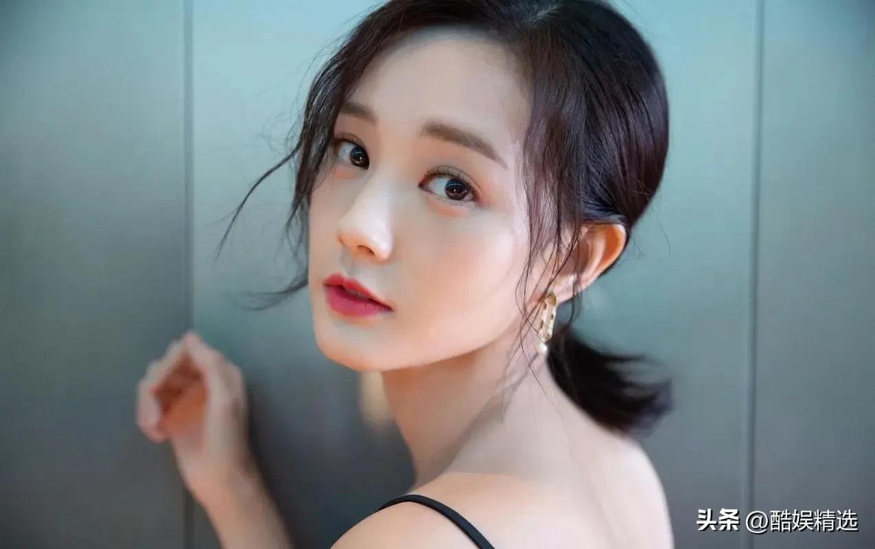 女演员李一桐真实年龄,李一桐中国内地女演员图片