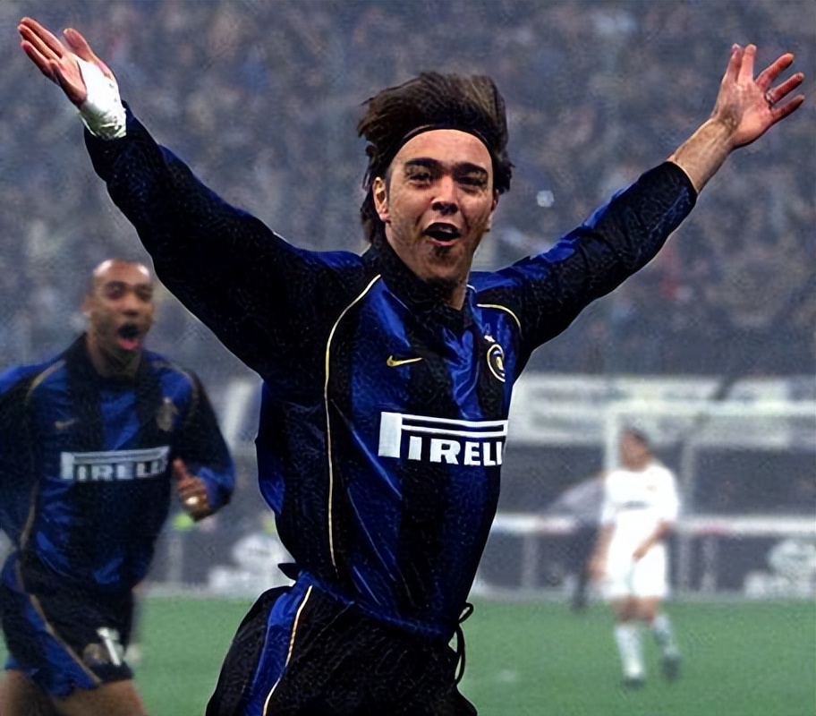 1999年意甲七强阵容,意甲史上100大中场