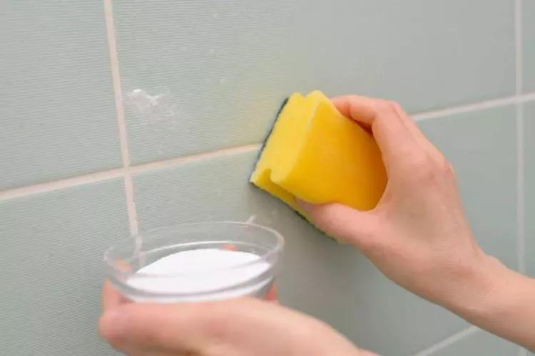 白墙拖地脏了怎么弄干净,大白墙清洁妙招