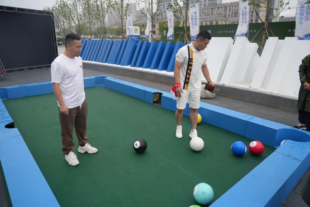 中国足球开启留洋,大连足球队向国足发起挑战