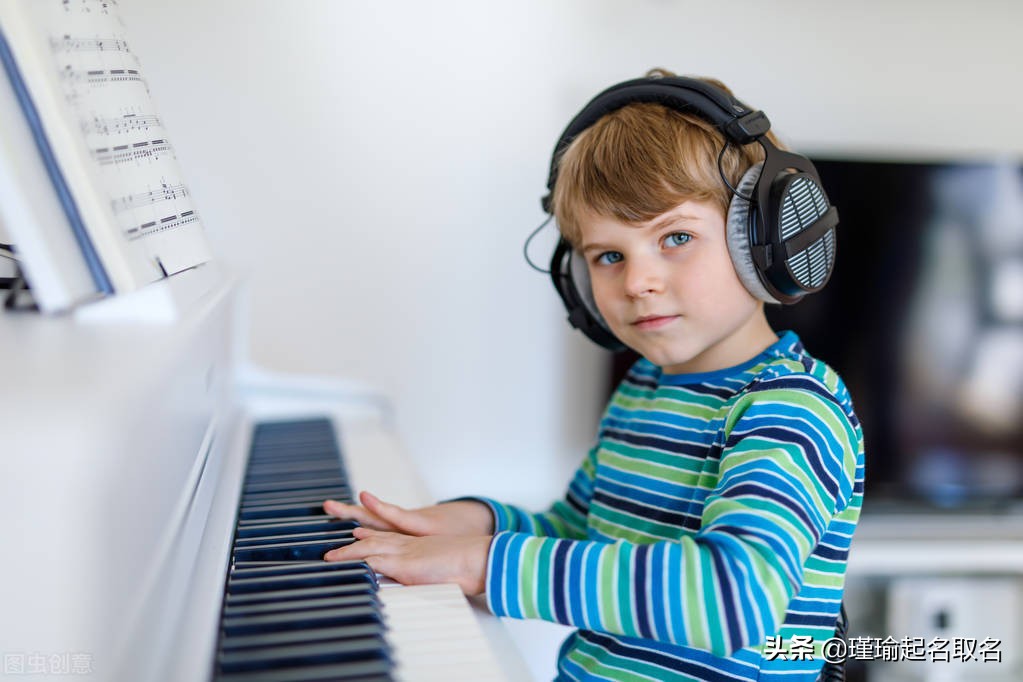 温文尔雅谦谦君子的叶姓名字,带有古典书香气的男孩名