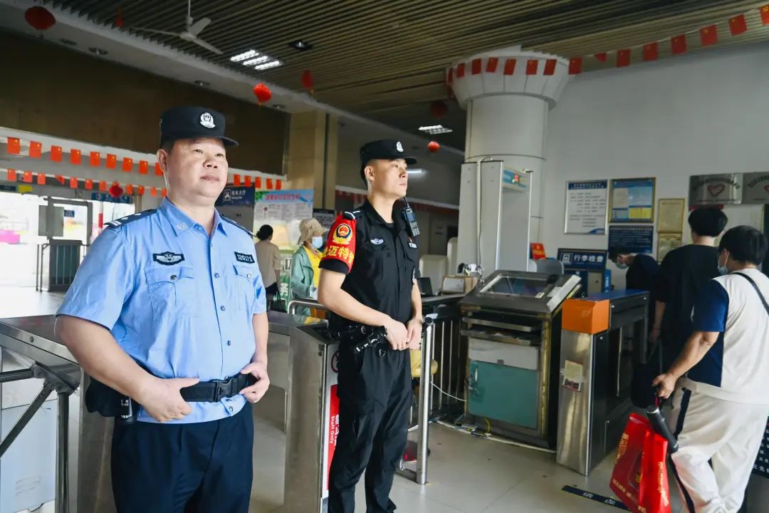 圆满完成端午节安保维稳工作,端午我在岗圆满完成安保