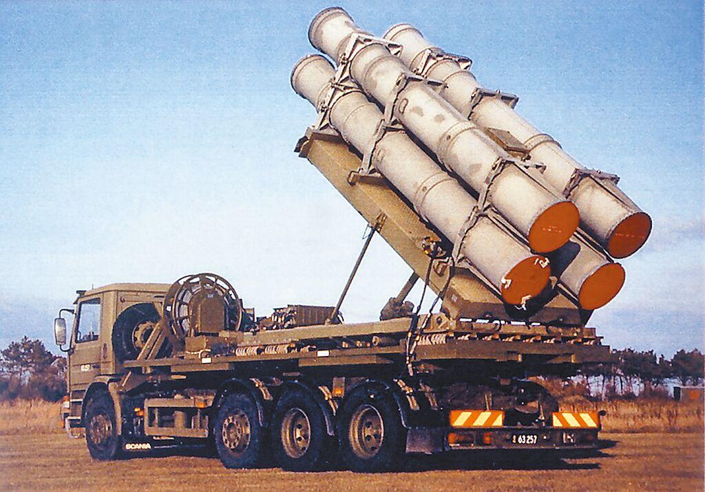 落后一步！360亿买过时“鱼叉”，*进党民**真想保台，还是给美送钱