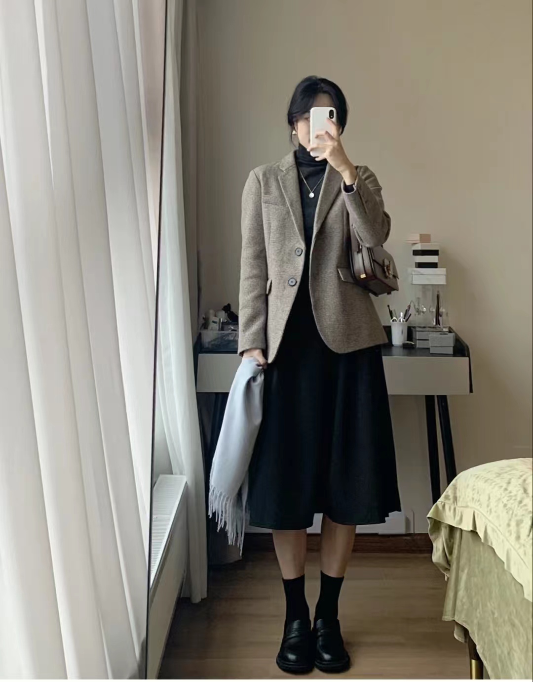 西装长裙搭配西装外套,西装外套配连衣裙气质高级感