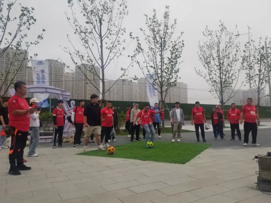 中国足球开启留洋,大连足球队向国足发起挑战