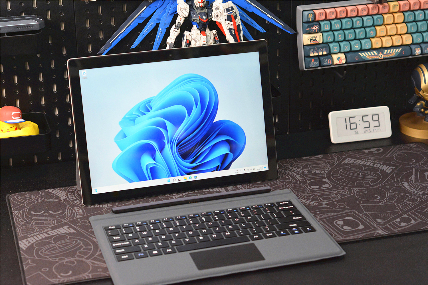 2K触摸屏，二合一笔记本设计，壹号本T1入手评测