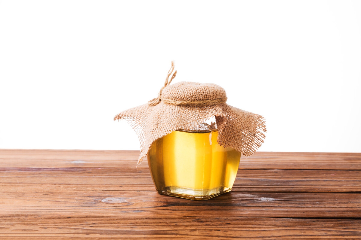 如何知道蜂蜜的真假视频播放,纯天然蜂蜜0添加真假辨别方法