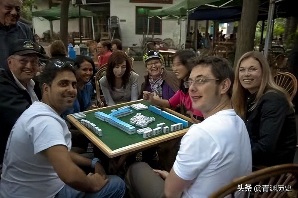 男子打麻将上瘾,小伙打牌上瘾