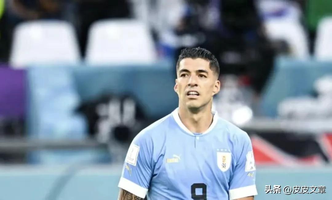 主裁未判给乌拉圭点球,裁判不给乌拉圭点球