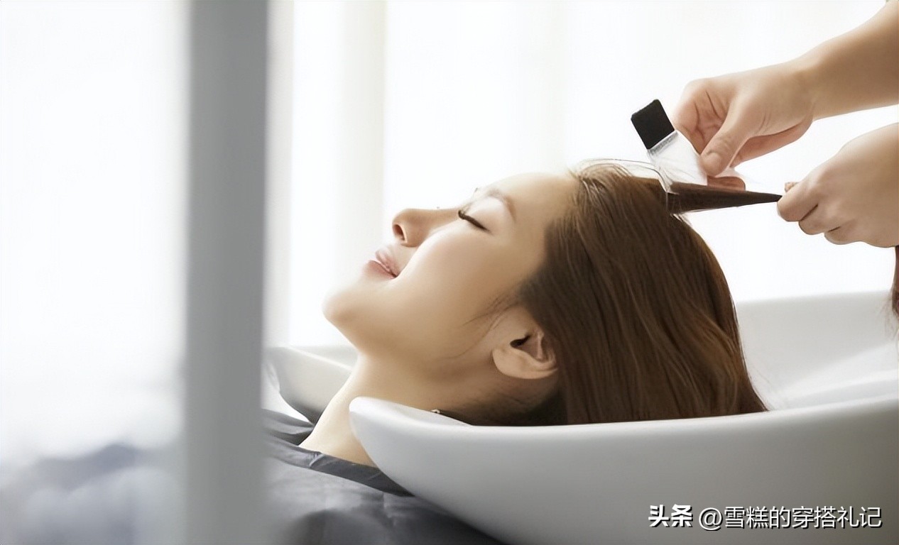 发质差的头发应该几天洗一次,头发多久洗一次比较好不容易掉发