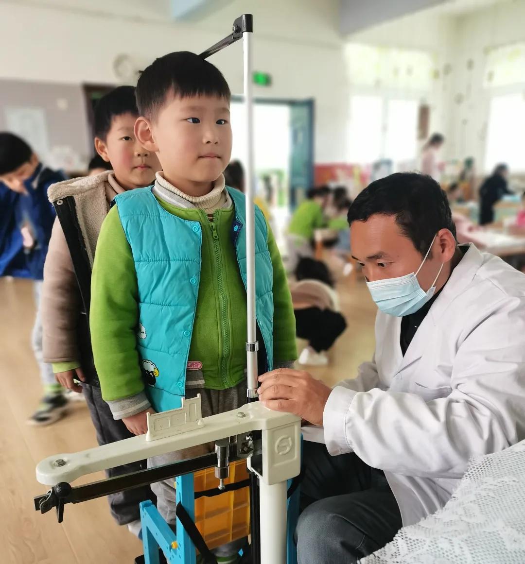 附小幼儿园幼儿健康体检活动,呵护健康关爱成长幼儿园体检