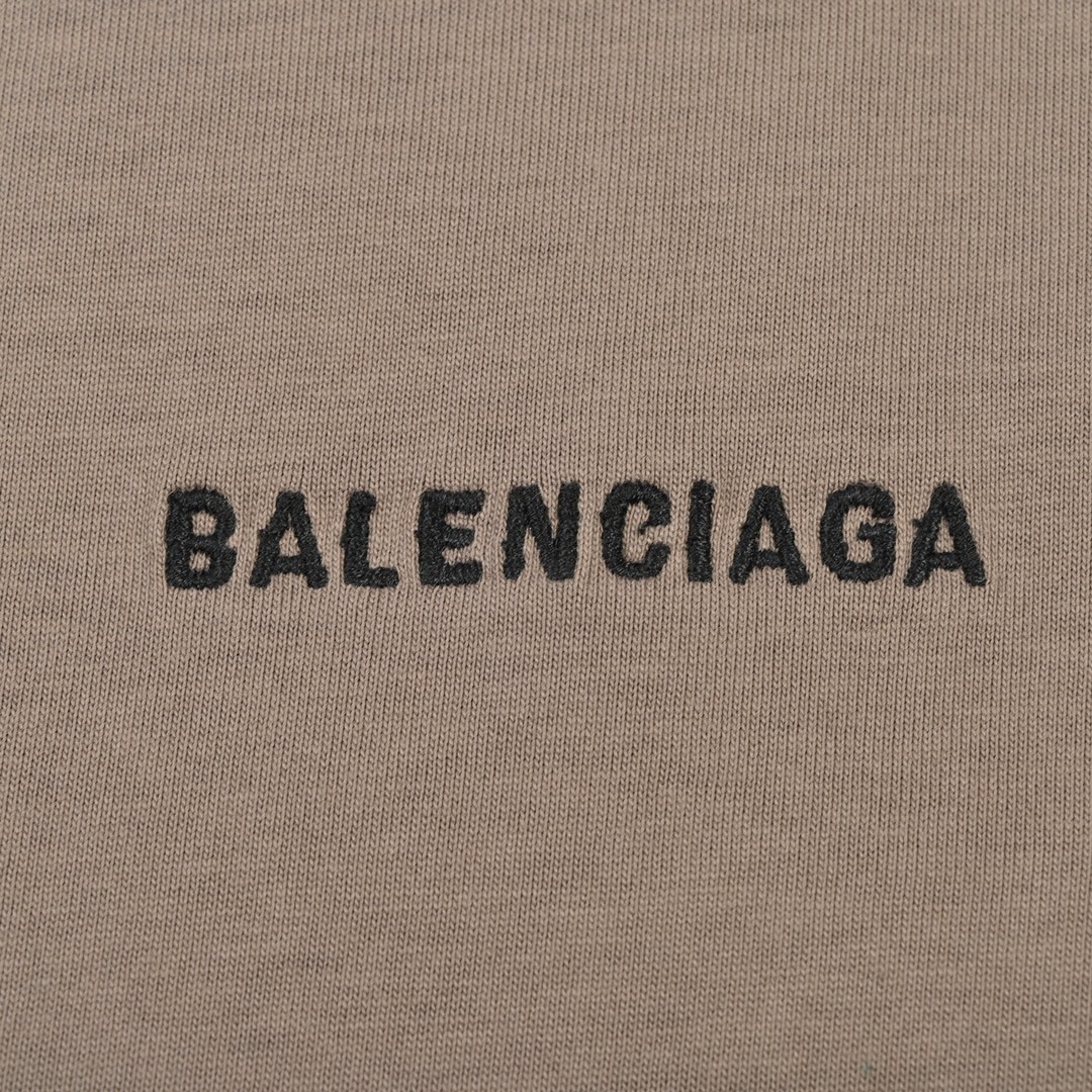Balenciaga巴黎世家前后字母Logo刺绣圆领短袖手感平滑细腻