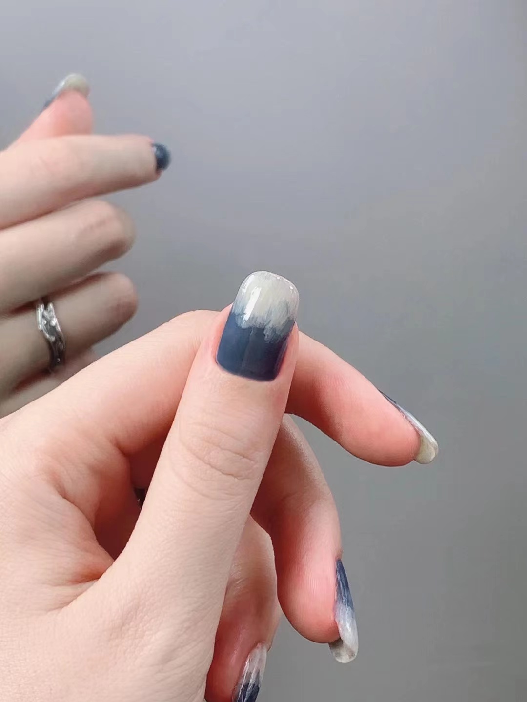 自己做美甲的正确步骤,美甲底胶加固胶封层顺序